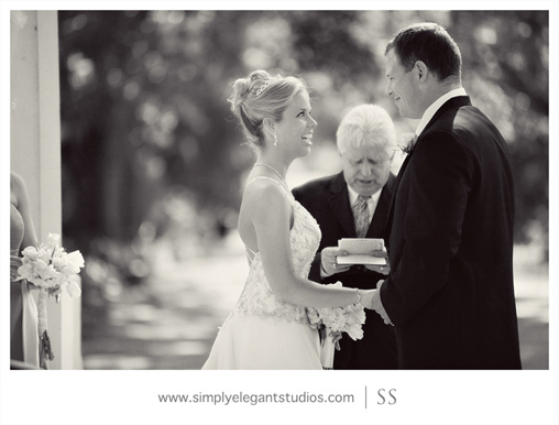 Airian & Bill's Elegant Charleston Wedding: A Photo Gallery