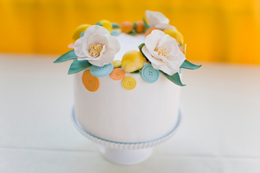 Shabby Chic Bridal Shower: Button Details and Stylish Inspiration