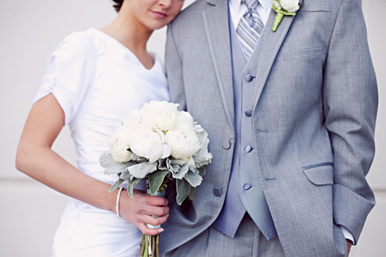 Vintage Idaho Wedding at Legacy Flight Museum with WWII Planes