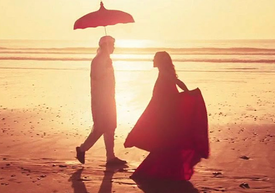 Vintage Wedding Parasols: Unique Decor Ideas