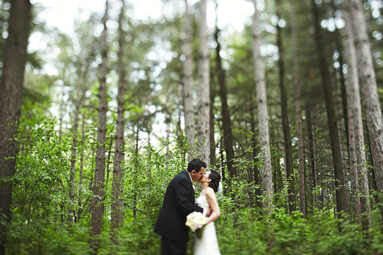 Mike and Jinny's Wedding: Romantic Moments Captured in Stunning Photos