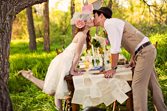 Vintage Literature Wedding Inspiration: Eco-Friendly & Locally Sourced