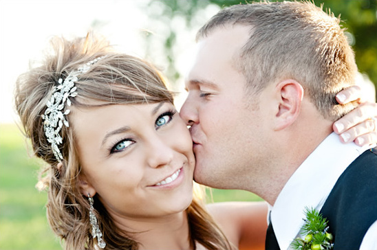 Shabby Chic DIY Wedding: Tessa's Vintage Countryside Celebration