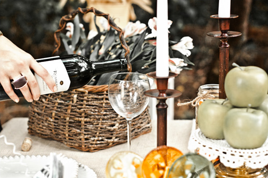Fall Table Setting Ideas: Woodsy Southern Charm