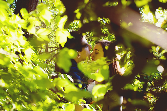 Romantic Couple Photoshoot: Lush Nature & Sunset Embrace