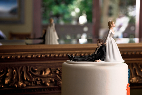 Wedding Cake Cutting Guide: Tips and Tricks for the Big Day