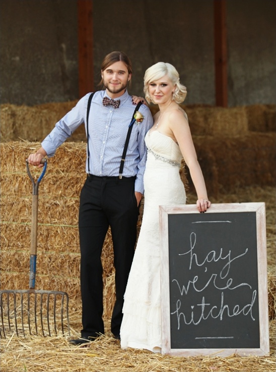Country Chic Wedding Ideas: Vintage Treasures & DIY Details