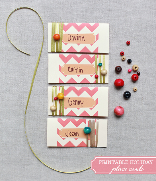 Free Chevron Printable Holiday Place Cards for Festive Tables