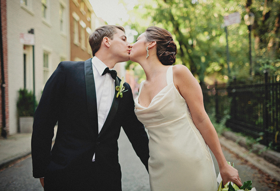 NYC Wedding Photography Deal: Free Engagement Session Offer