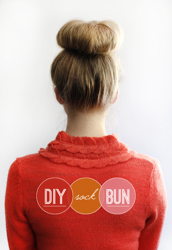 Create the perfect sock bun: A versatile and easy hairstyle at home!