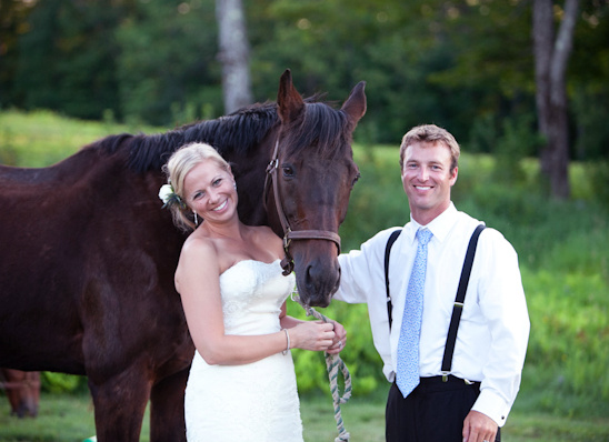 Rustic Elegance: A Horse-Themed Wedding at a Charming Farmhouse