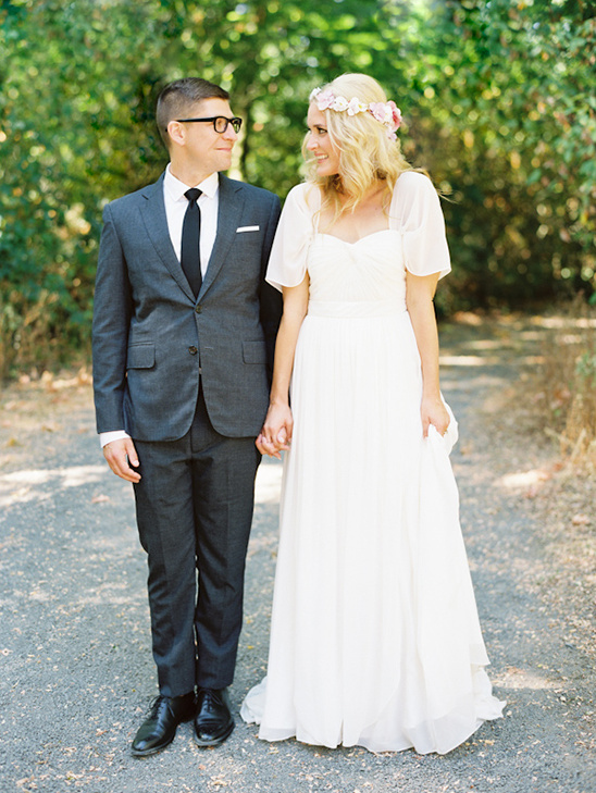 Oregon Estate Wedding: French Countryside Picnic Charm