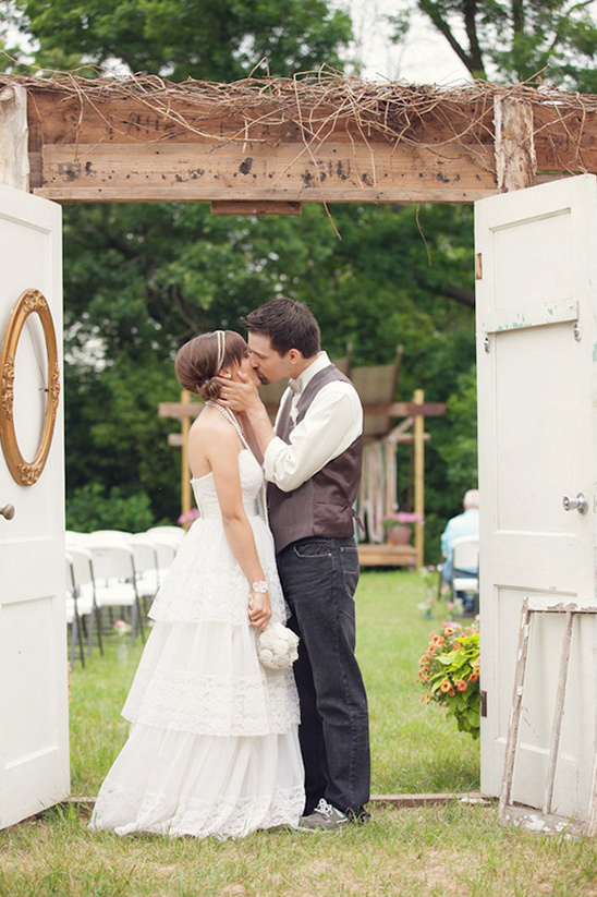 DIY Iowa Wedding: Rustic, Budget-Friendly & Memorable with Jana Marie