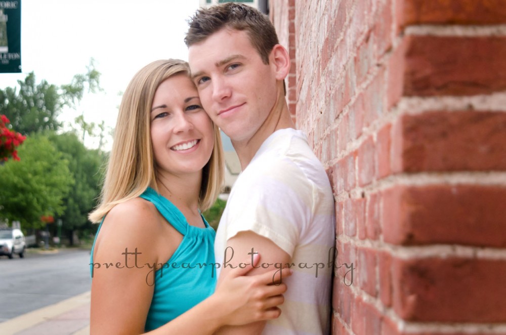 Kelly & Jay's Dream Wedding: Engagement Photos & Planning