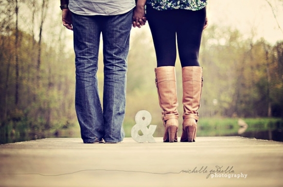 Unique Engagement Photo Ideas & Christmas Cards
