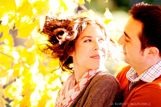 Fall Engagement Photos: Romantic Moments
