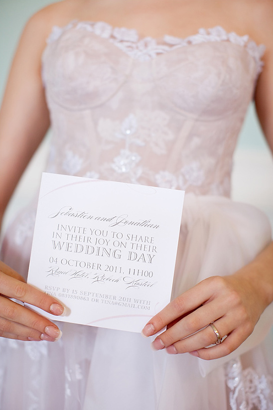 Elegant Pastel Wedding Inspiration: Glitter Glam & Soft Hues