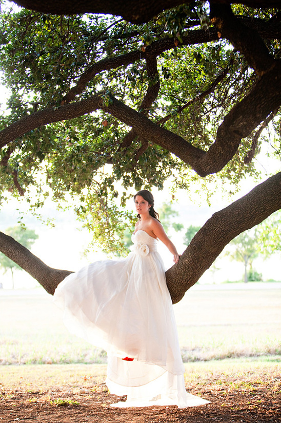 Vintage Anthropologie Wedding: Romantic DIY Details