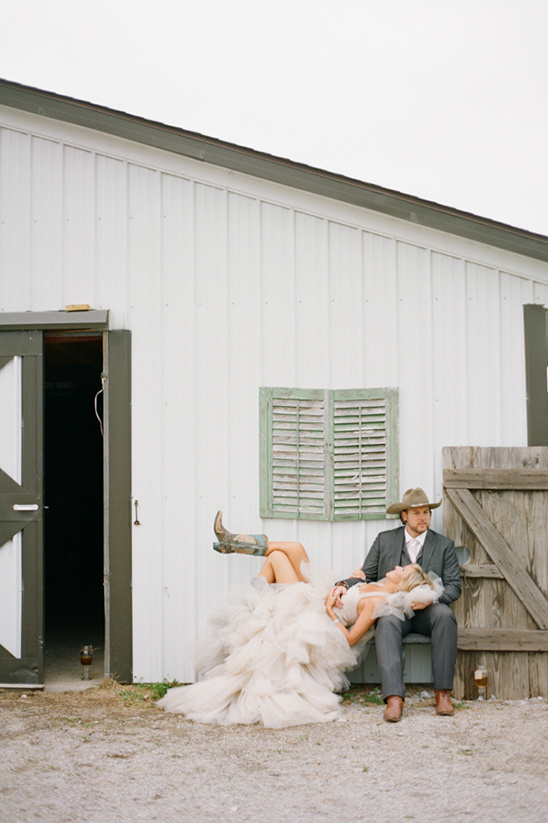 Chic Ranch Wedding: Western-Inspired Style