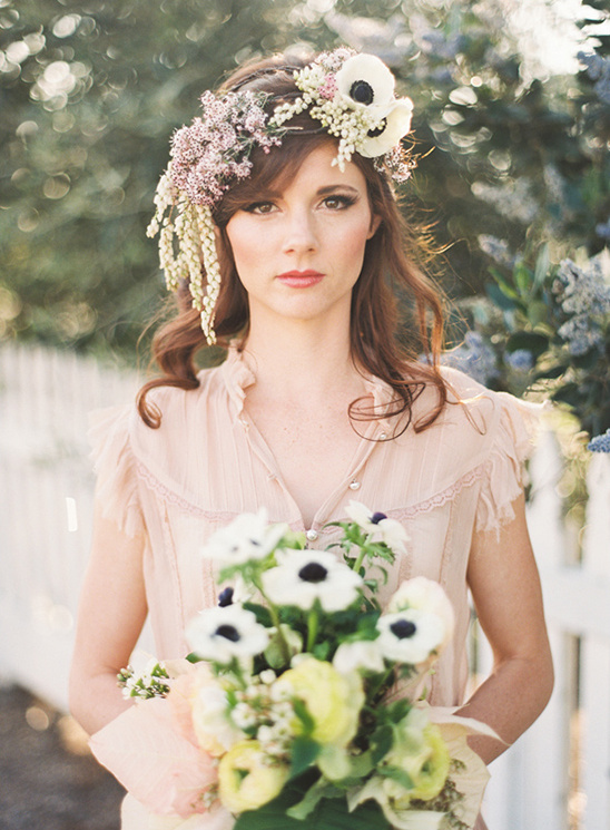 Stunning Floral Headpieces: Wedding Hair Inspiration