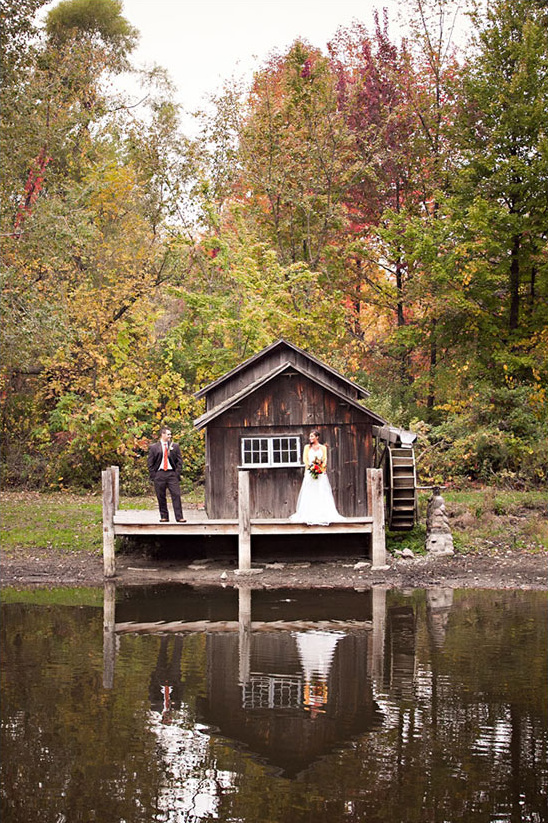 Rustic Fall Wedding Inspiration in Michigan with Metallic Accents