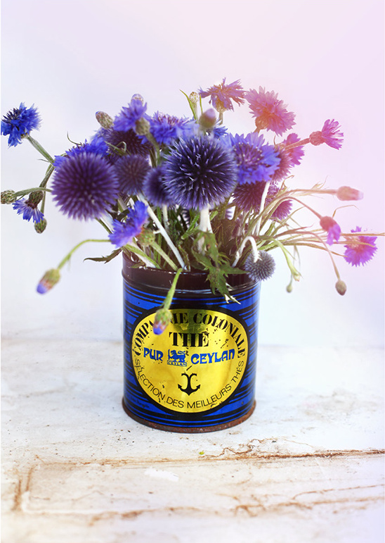Sapphire Blue Wedding Inspiration: Ideas & Shopping List