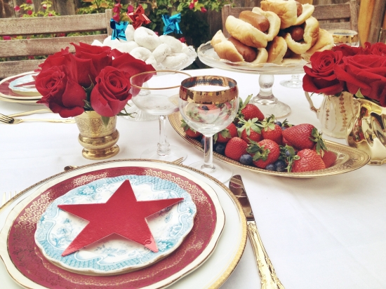 Last-Minute 4th of July Party: Elegant Table Setting Ideas