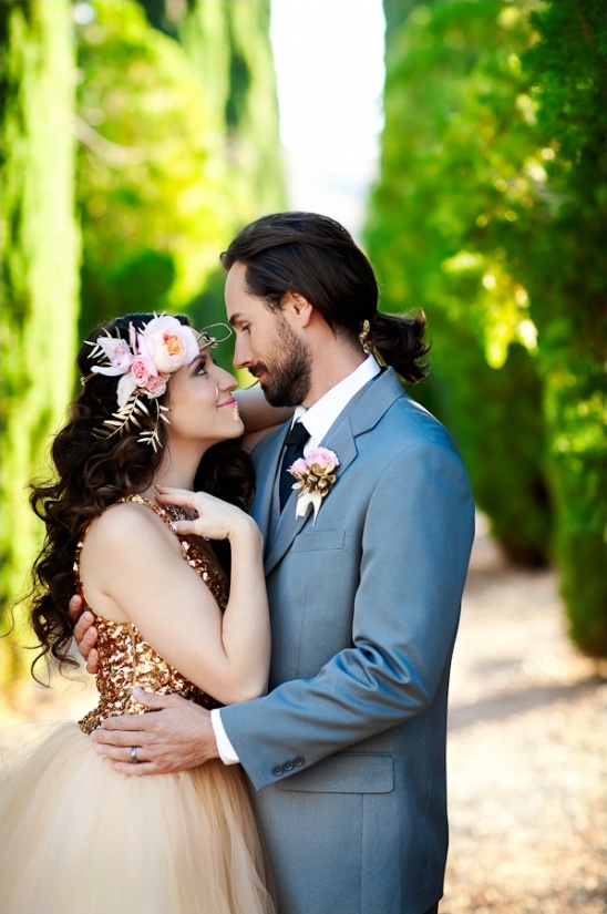 Bling Wedding Ideas: Gold, Pink & Fierce Style