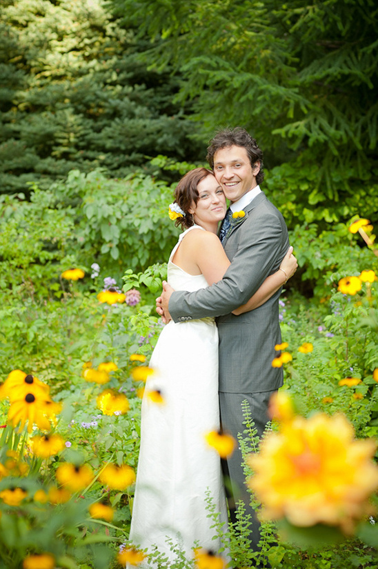 Organic Wedding at Mt. Hood Organic Farms Featuring Local Delights