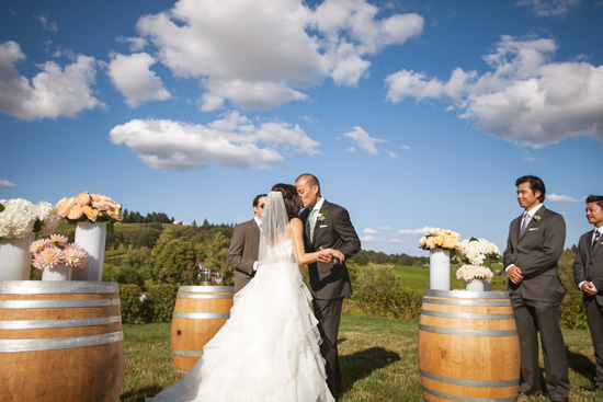 Romantic Oregon Winery Wedding: Coral, Mint, and Summer Bliss
