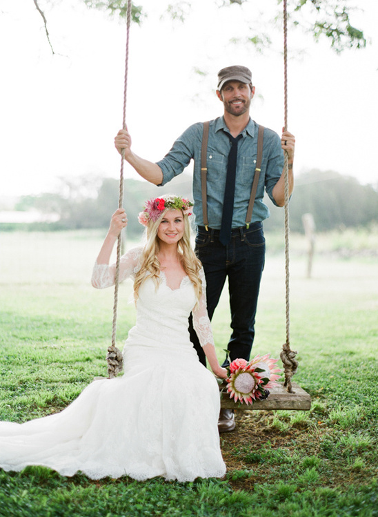 Rustic Bohemian Elopement in Hawaii: A Dream Wedding on a Budget