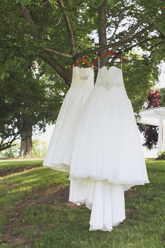 Rustic Plum & Gold Wedding Inspiration at Flora Corner Farm