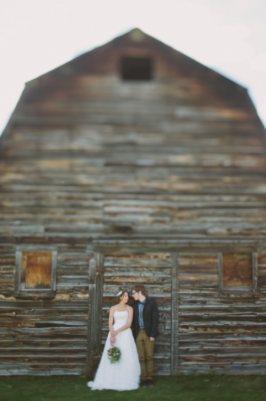 Canadian Lakeside Wedding: A Joyful Celebration with Sun & Smiles!