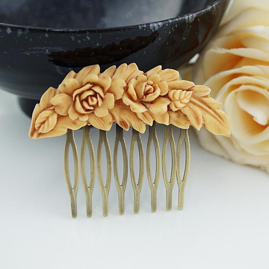 Elegant Vintage Bridal Hair Combs: Floral Designs for Weddings