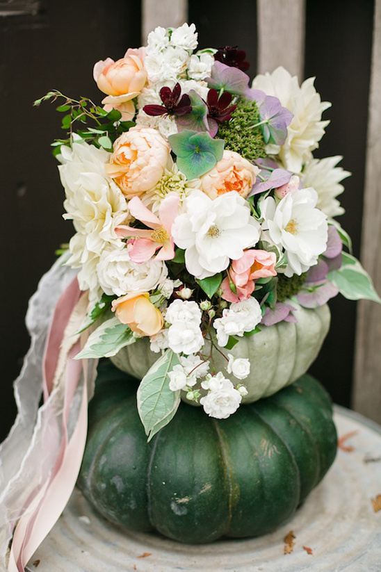 Fall Wedding Bouquet: Perfect for Thanksgiving & Your Big Day