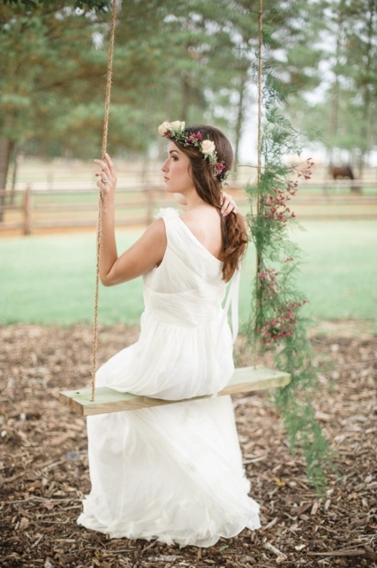 Bohemian Gold Wedding Inspiration: Ethereal Dress & Cascading Bouquet