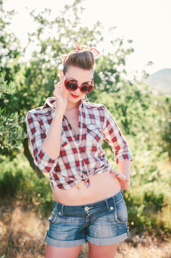 French Rockabilly Wedding Inspiration in Marseille