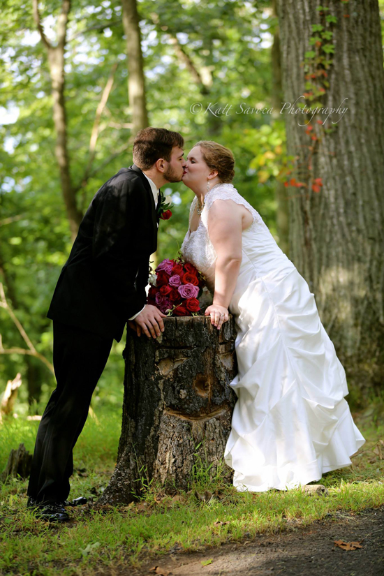 Summer Wedding Photos with Stunning Jewelry