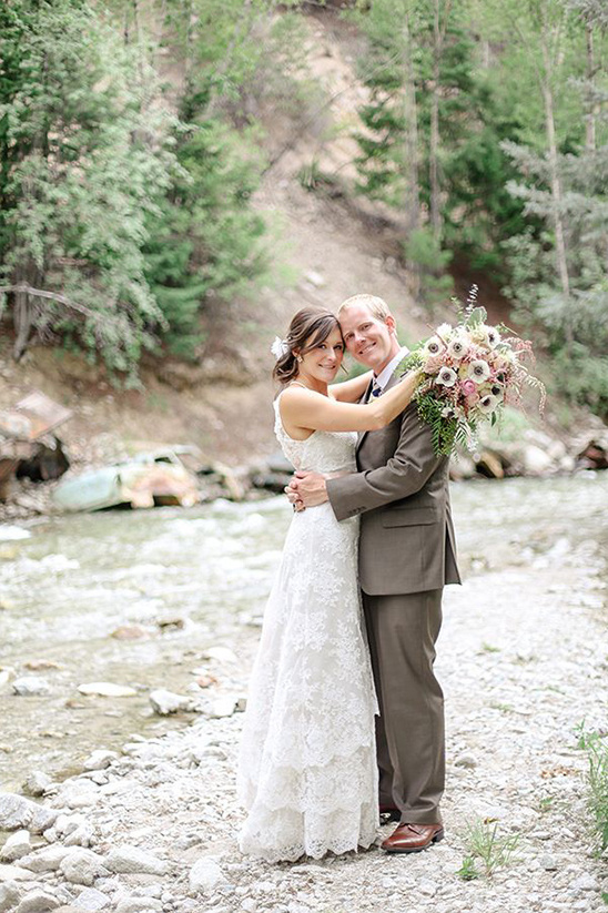 Elegant Pink and Navy Colorado Wedding at Mount Princeton