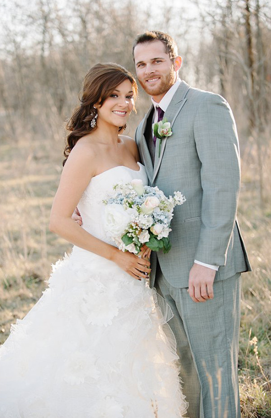 Texas Wedding: Southern Elegance and Shabby Chic Charm with DIY Flowers