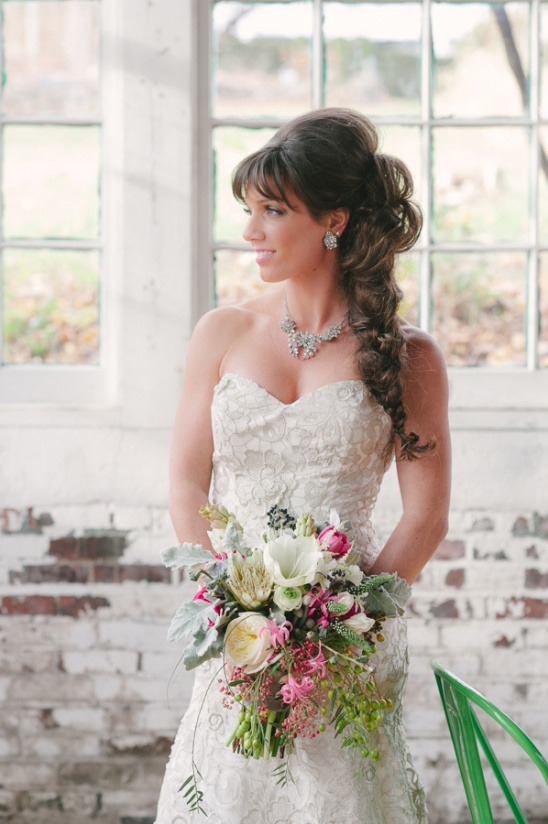 Edgy Industrial Wedding Ideas: Modern & Chic