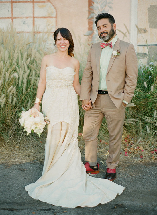 Eclectic LA Wedding: Vintage Vibes, Unique Decor, & Unforgettable Party!