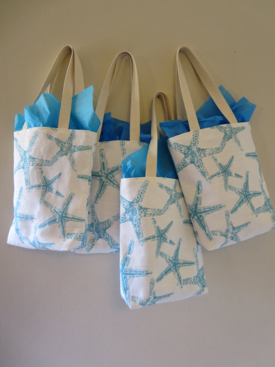 Starfish Tote Bags: Perfect Beach Wedding Welcome Gift Idea