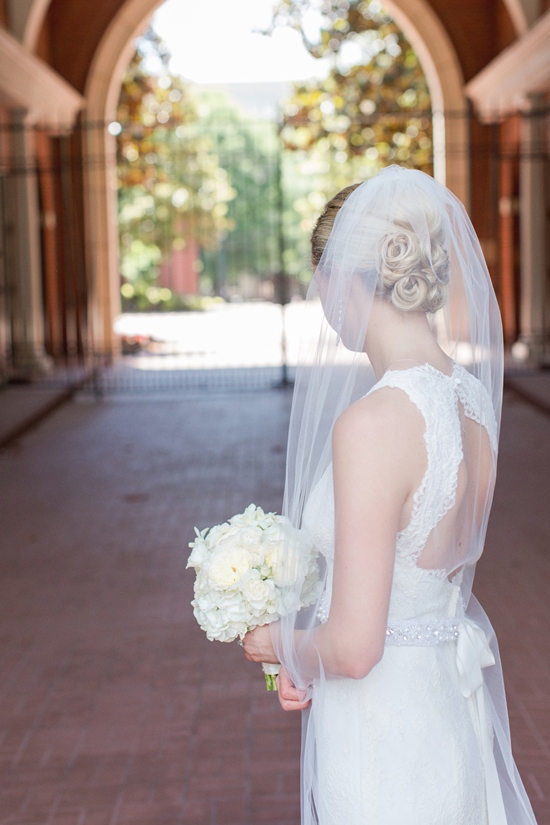 Meghan and Chris' Knoxville Wedding: Art, Fun, and Forever Memories!
