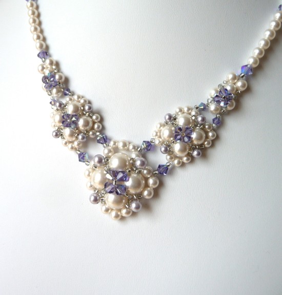 Elegant Lavender and Pearl Bridal Necklace: Handwoven Flower Design