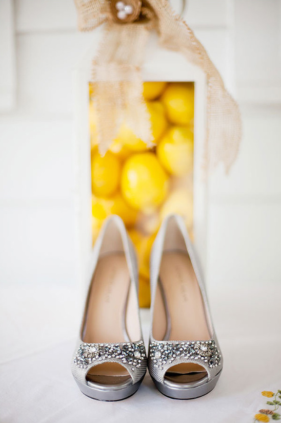 Bright & Fun Summer Wedding in Nashville with Aqua & Yellow