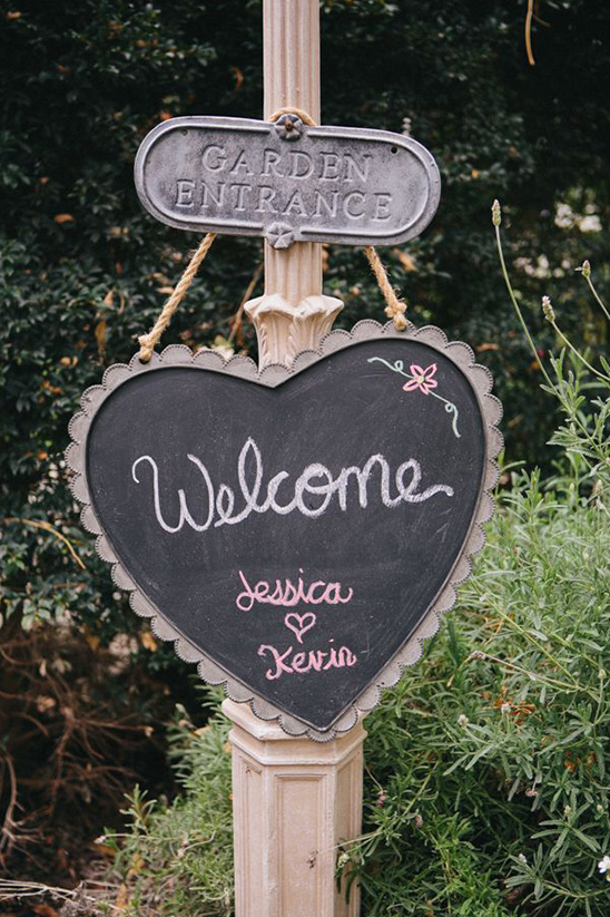 DIY Super Bowl Wedding: Elegant, Handmade Details & Budget Tips