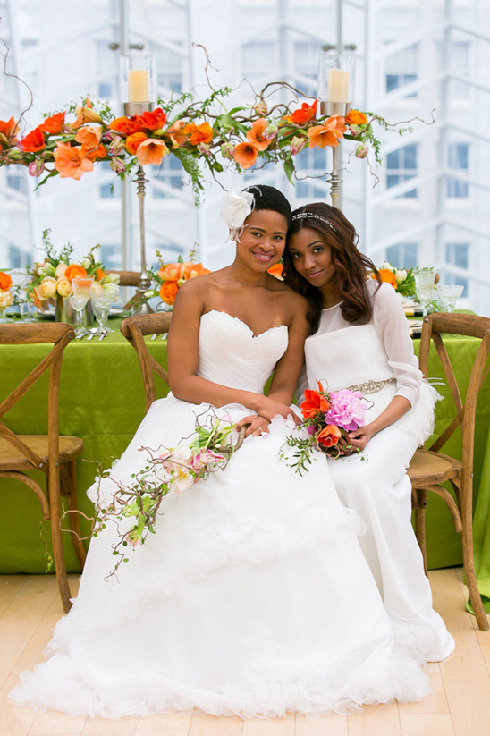 Kimmel Center Spring Wedding: Indoor Outdoor Venue Inspiration