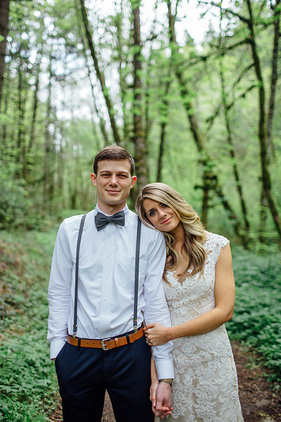 Rustic Wedding Embraces Rain: A Budget-Friendly Celebration