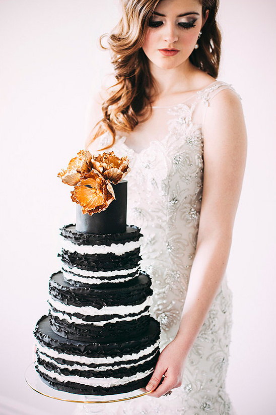 Red, Black, and Gold Wedding: A Chic & Modern Palette for Brides